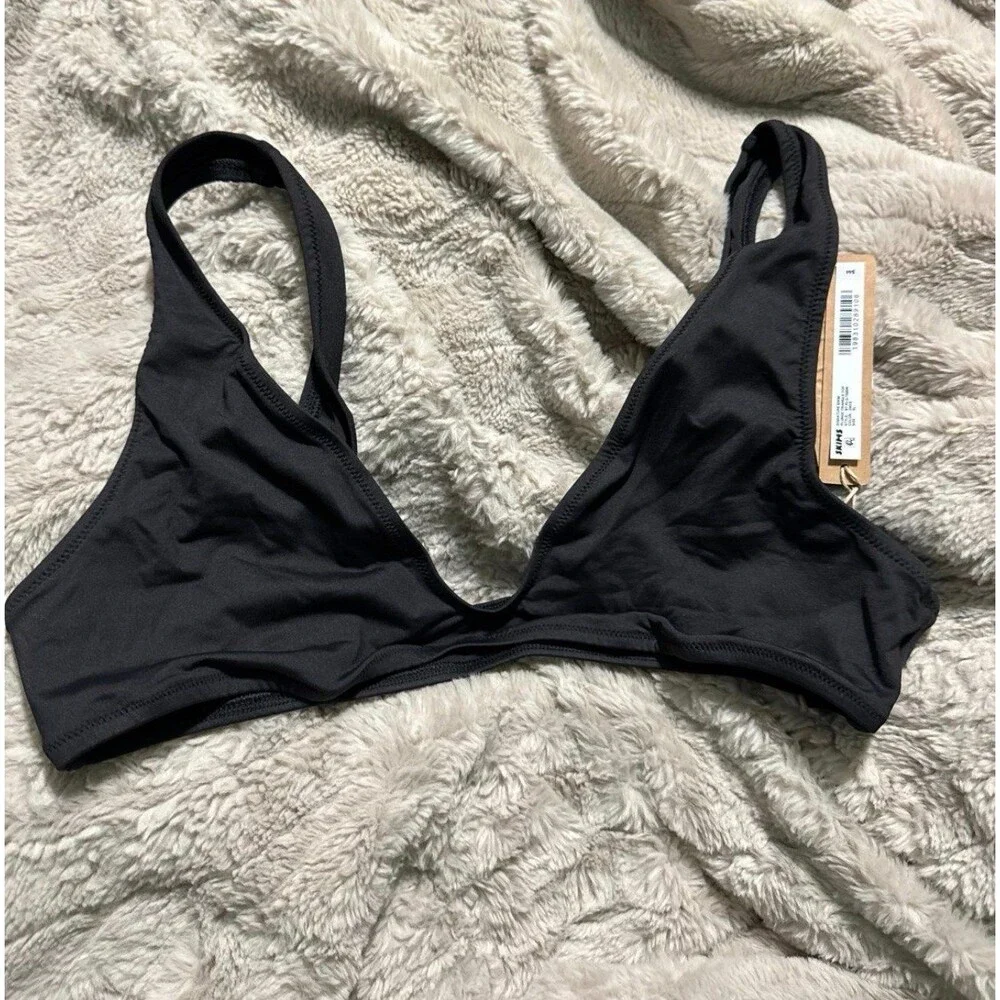 Skims swim plunge triangle top Onyx